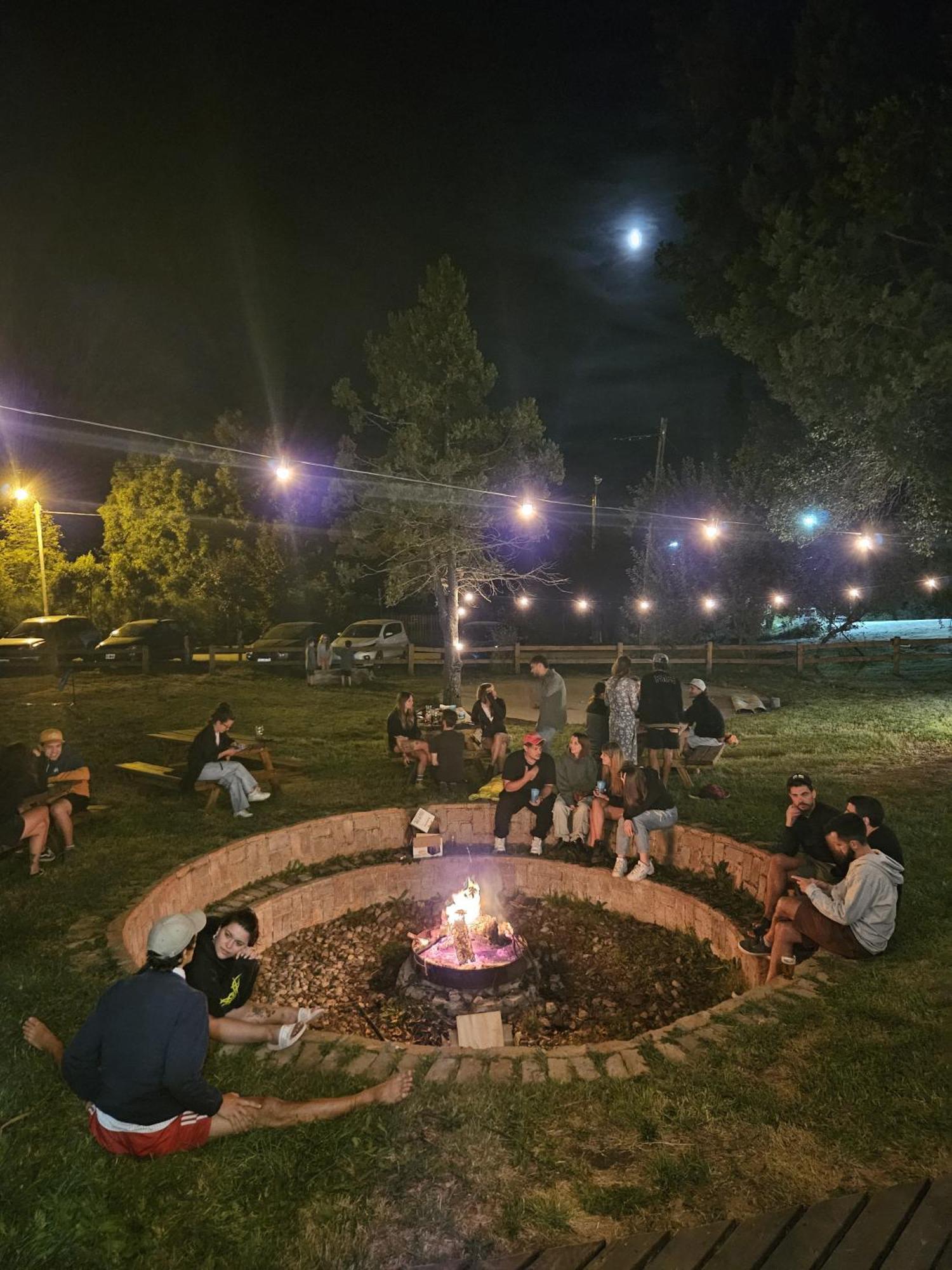 Hostel Capsula Refugio Oeste San Carlos de Bariloche Eksteriør bilde